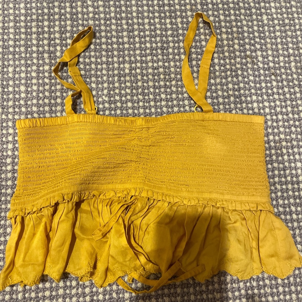 NWOT Aritzia La bohemne Wilfred daraeu top yellow